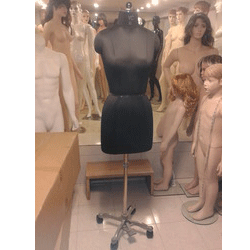 Mannequins-Tailoring-Dress-